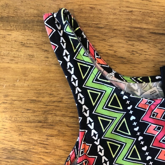 (5for$20) H&M Mini Geometric Print BodyCon Dress - Picture 8 of 8